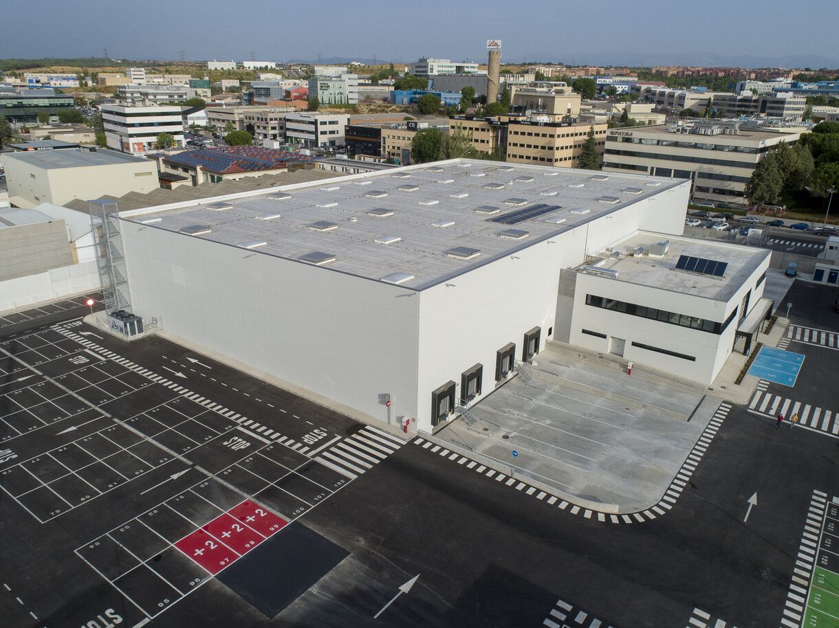 CooperVision Logistics Warehouse